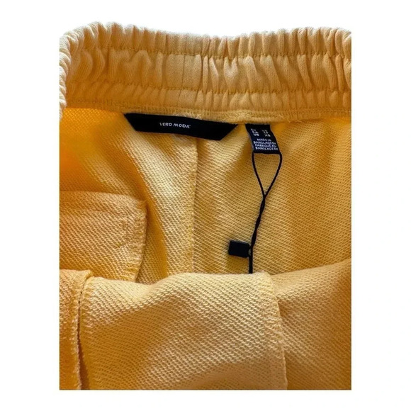 Vero Moda‎ Yellow 100% Cotton Lounge Shorts NWT SIZE XS - Picture 3 of 7